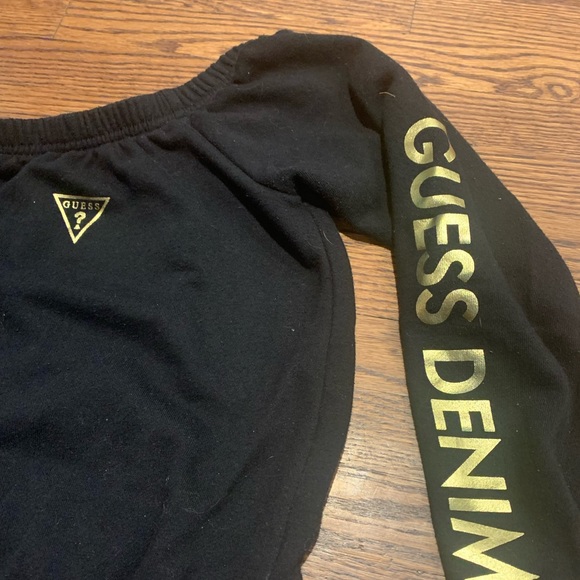 GUESS CROPPED DRAWSTRING SWEATSHIRT - Picture 3 of 6